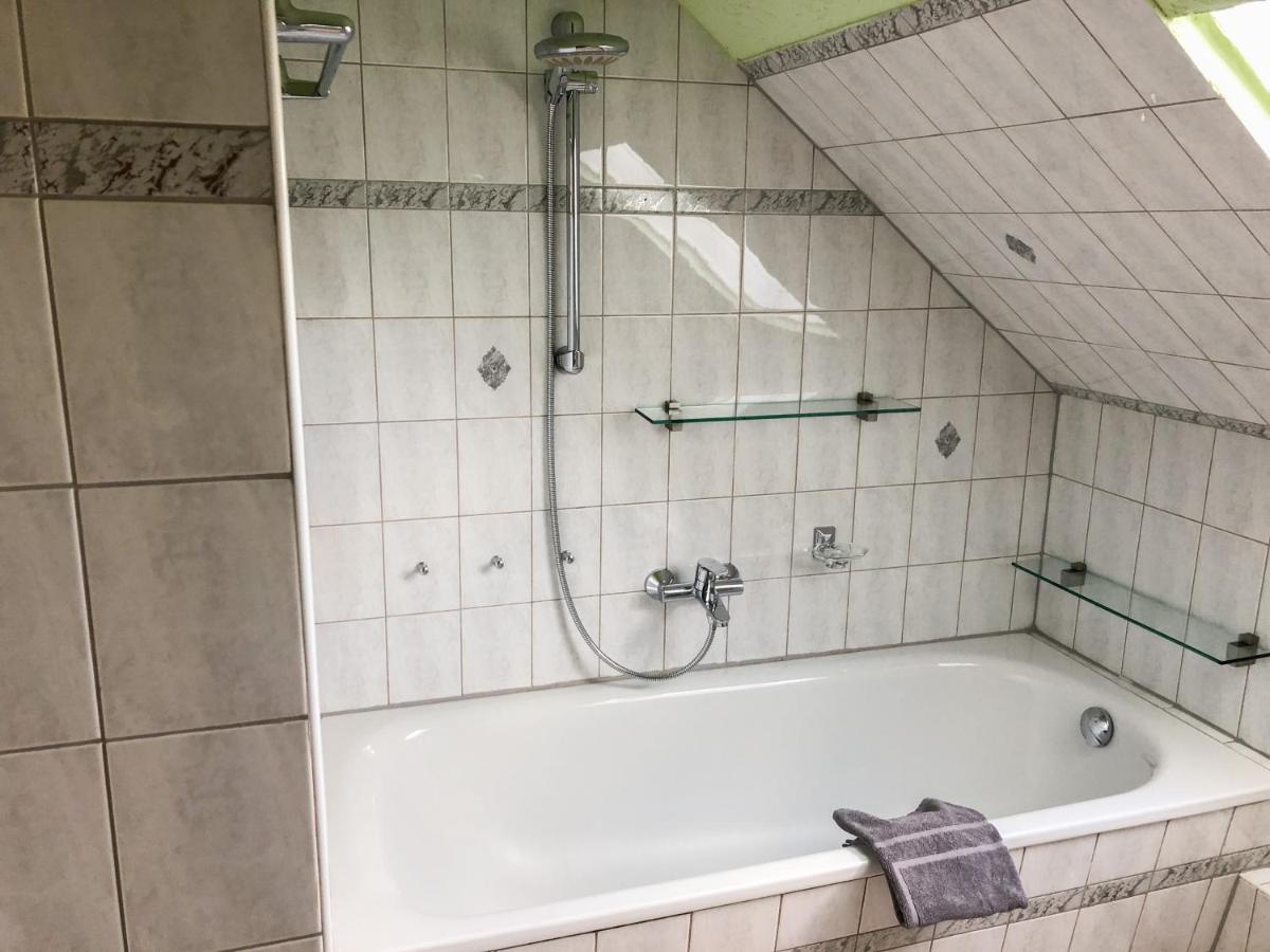 100Qm Ferienwohnung In Halberstadt, Dem Tor Zum Harz מראה חיצוני תמונה